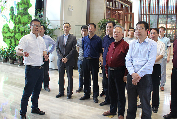 市城投公司联合市建筑勘察设计院赴西安学习高端住宅项目建设工作