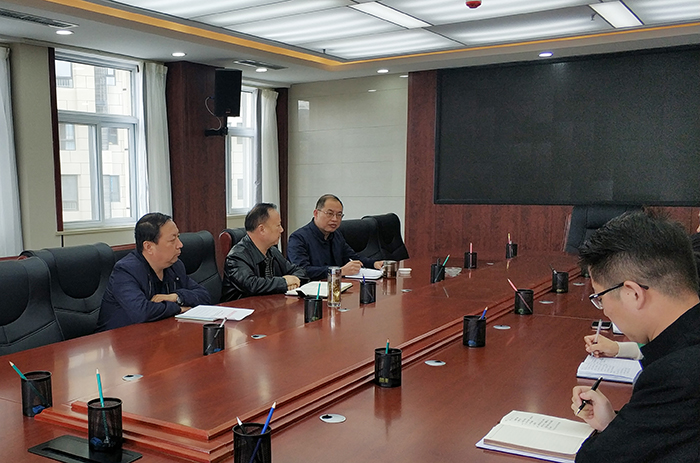 市城投公司召开新任中层管理人员及退休员工谈话会议