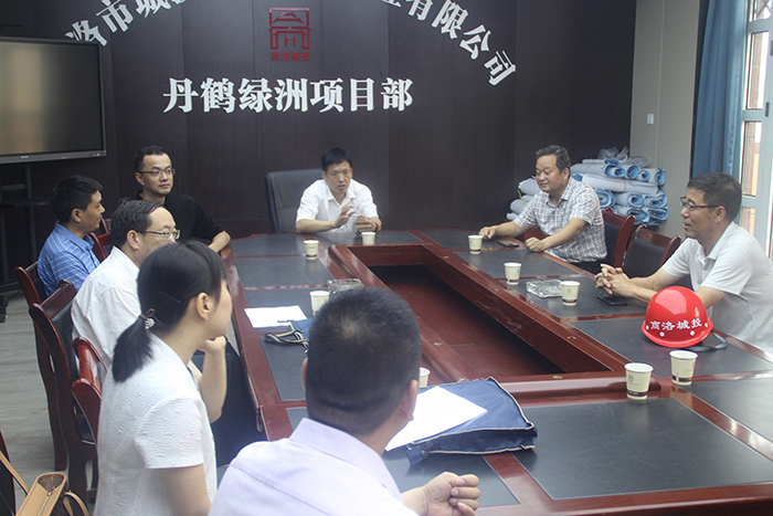 市督察组检查市城投公司丹鹤绿洲项目农民工工资支付工作