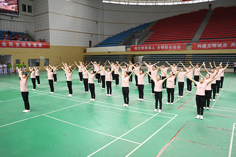 公司组队参加2021年商洛市广播体操 （工间操）比赛