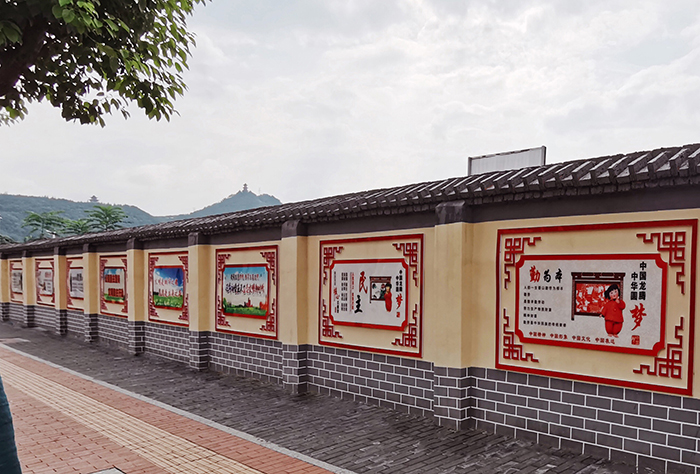 商山华庭装饰公司商运区域棚户区改造围墙整体美化项目顺利完工