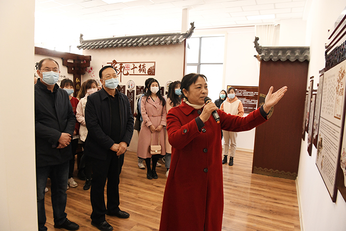 公司妇女联合会组织开展“弘扬传统美德 倡树文明新风”主题教育活动