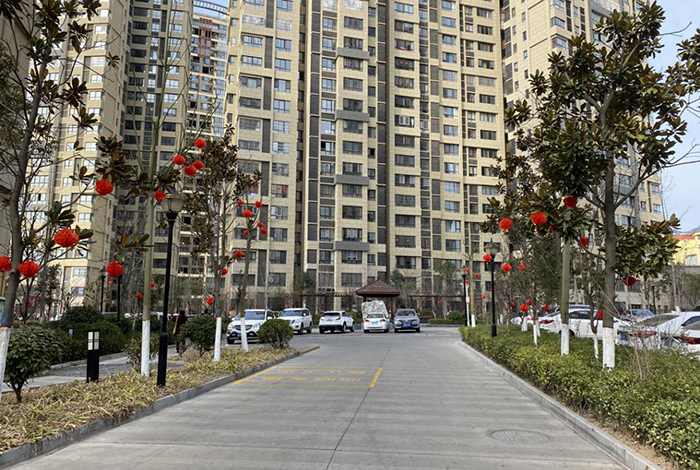  市城投加强疫情防控  营造浓厚春节氛围